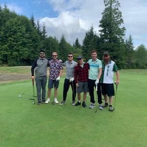 Meet your Posher, Travis